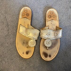 Jack Rogers Whipstitch Thong Sandals Gold Leather
Slip-On Open Toe